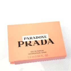 Prada Paradoxe Trial Sample