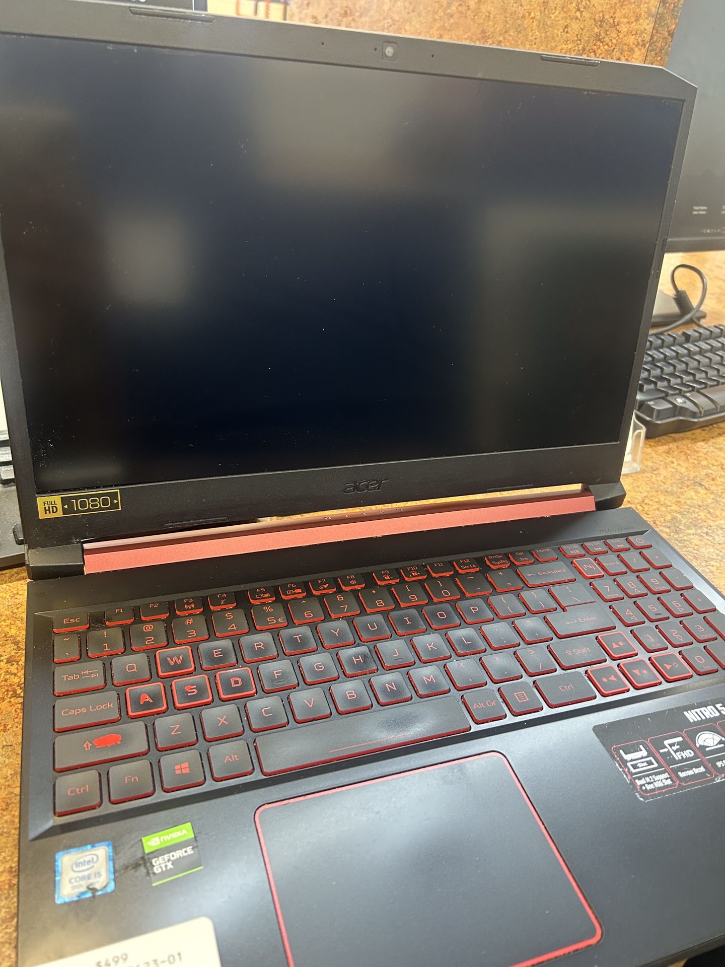 ACER NITRO 5 GAMING LAPTOP!