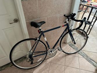 Pure Fix Road Bicycle, GatorSkin Tires,