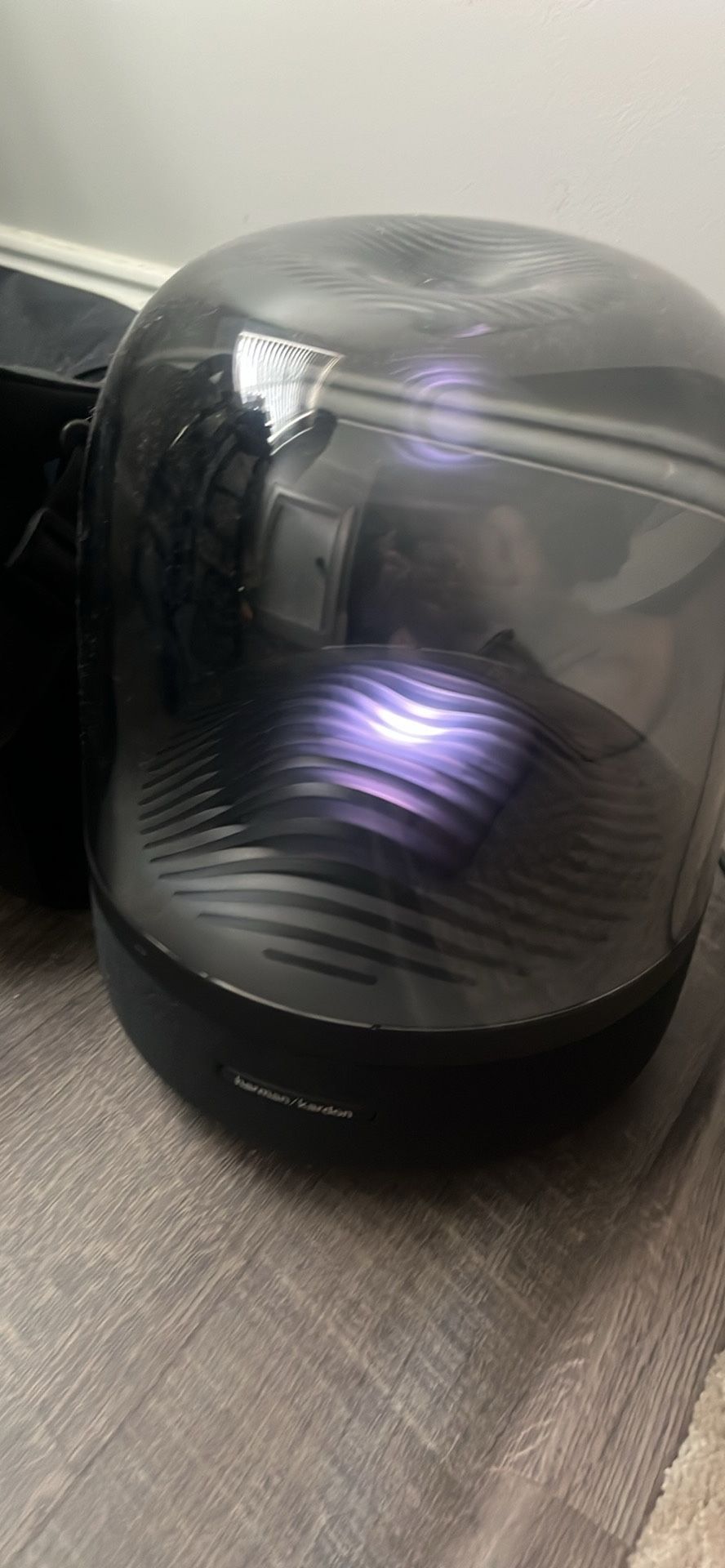 Harman Kardon Aura Studio 3 Mint like new!