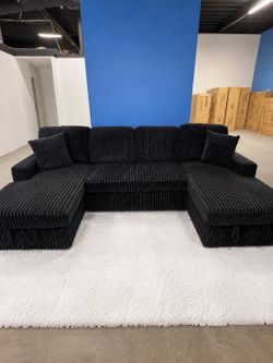 🛋️ New Black Corduroy U-Shaped Sleeper Sectional Sofa- Storage-Charging