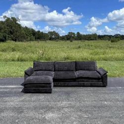 Black Reversible L Chaise Cloud Couch Sectional [FREE Delivery🚚]