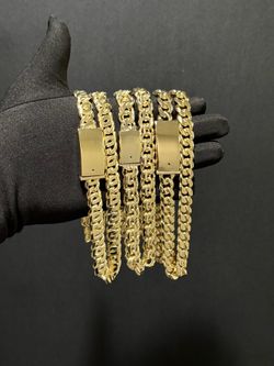 chains