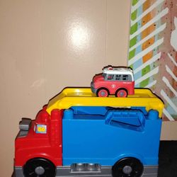 Mega Bloks Build & Race Rig.  