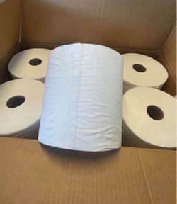 White rolls towels
