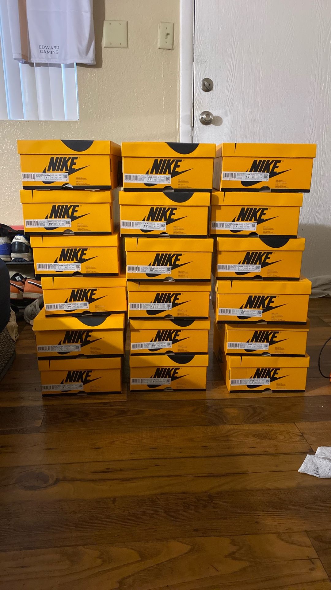 Jordan 1 Taxi