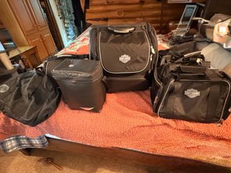 Harley-Davidson Motorcycle Touring Bags Like New