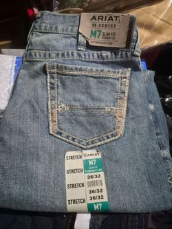 Ariat original,  varias tallas y mas estilos disponible, $65 cada uno Seagoville tx