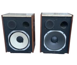JBL C56 DORIAN SPEAKERS (PLEASE SEE PICS)