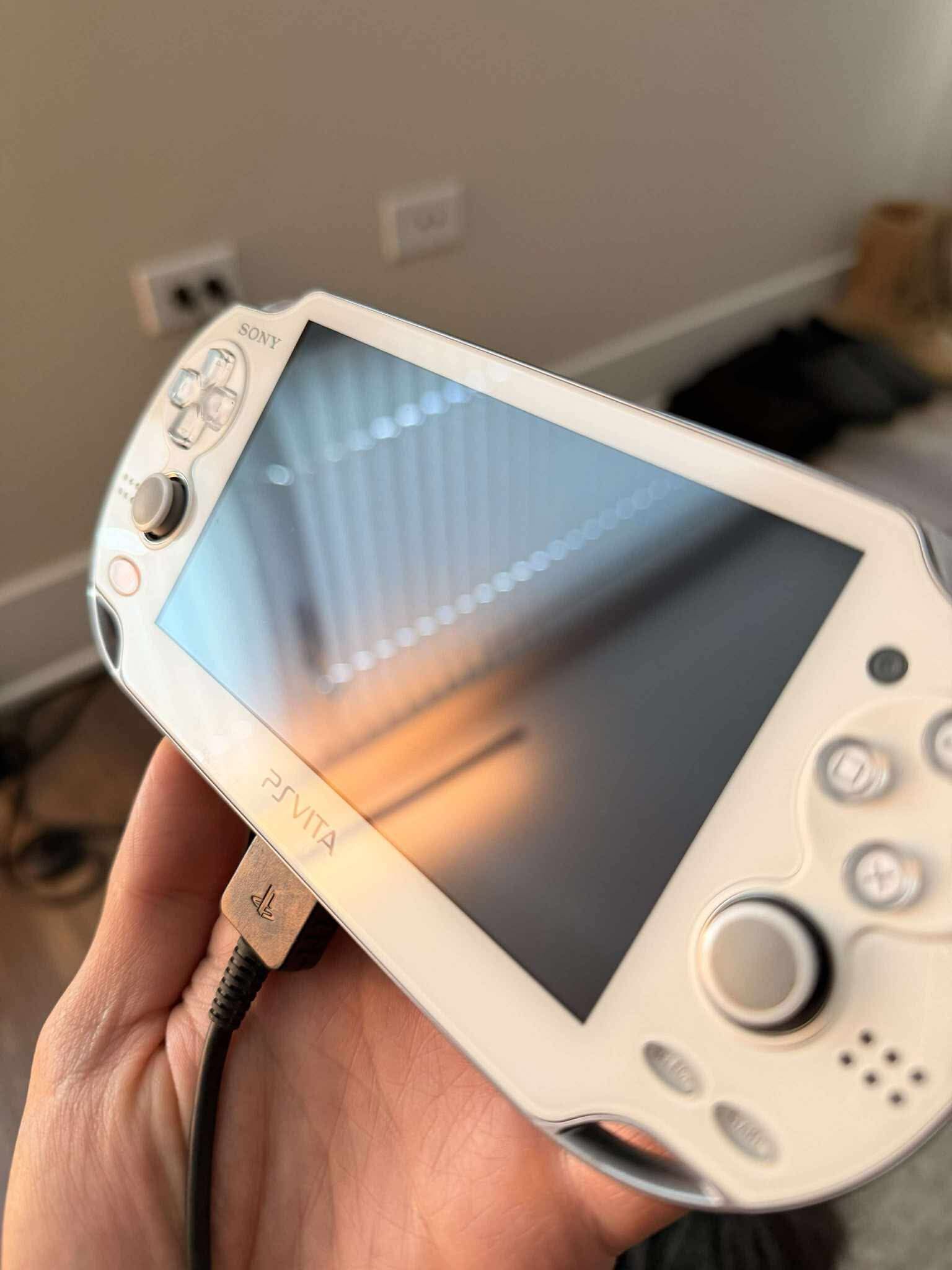 White OLED PSVITA