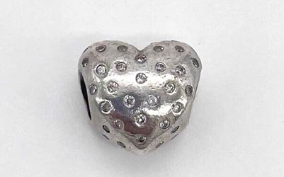 Pave Heart Charm 