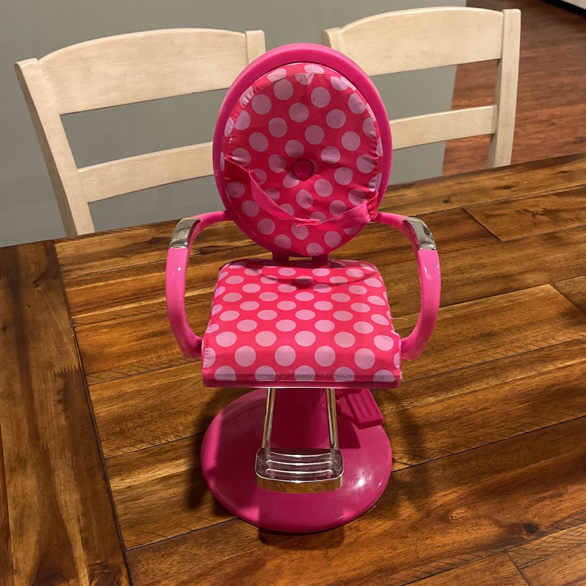 Doll Salon Chair