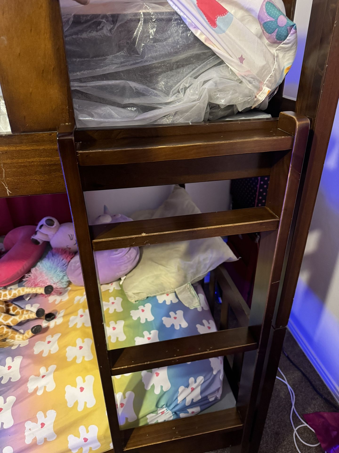 Twin Bunk Bed With Mattress 