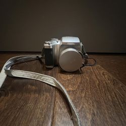 Fujifilm FinePix 3800 Digital Camera