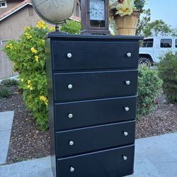 Black 5 Drawer Modern Dresser Chest of Drawers Furniture 