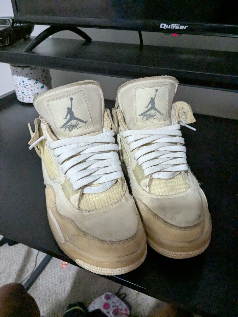 Off White Jordan 4's Size 11