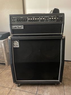 Ampeg VH140C Half Stack