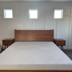 King Bed And Two Side Tables