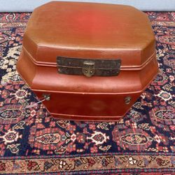 Antique Asian Red Lacked Table Box 
