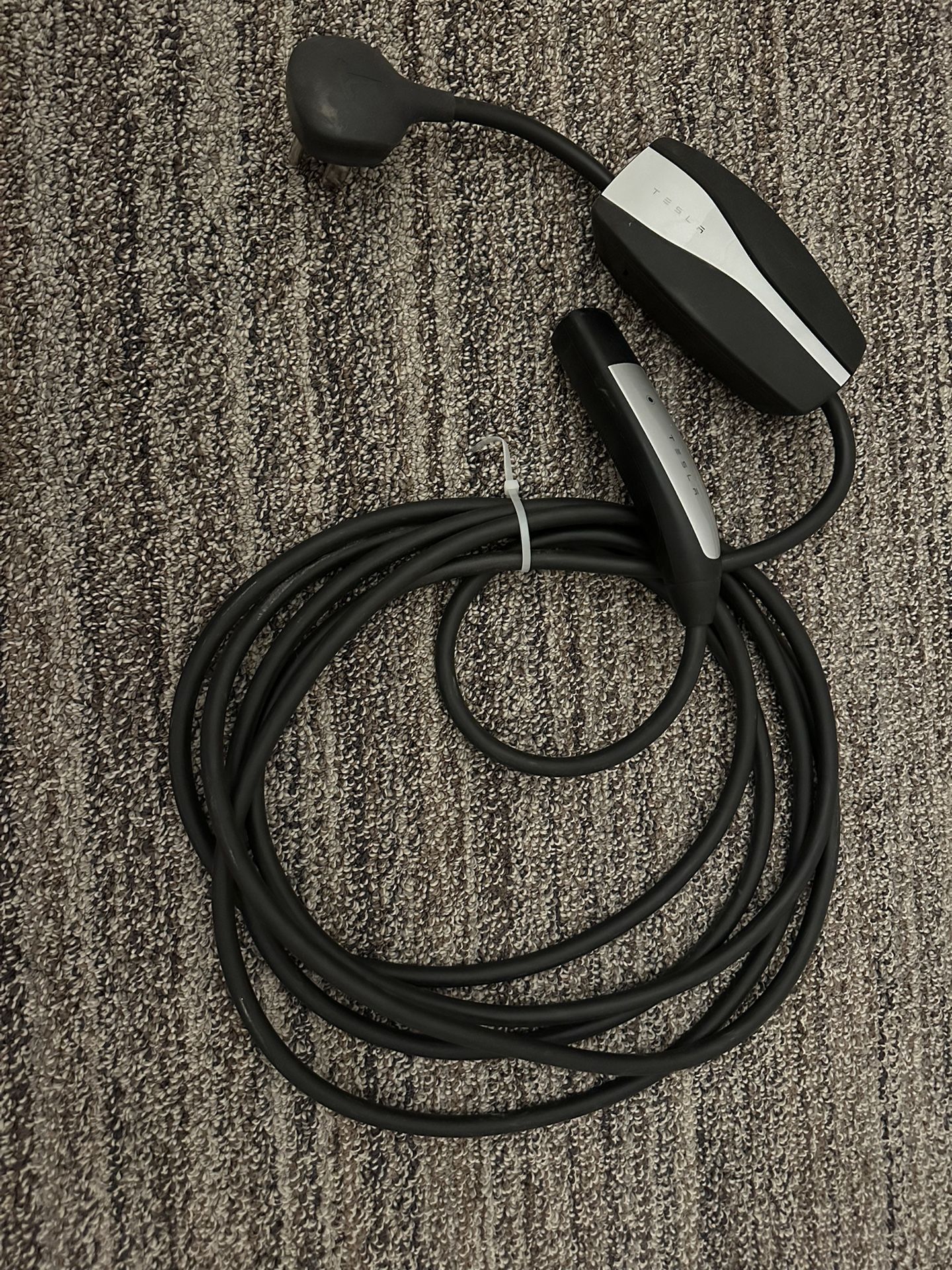 Used Tesla Model Y 3 S X charger Gen 2 Mobile Connector charging Cable