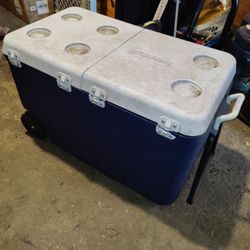 Rubber Maid Oversize Beach Cooler Wheels Drain Spout