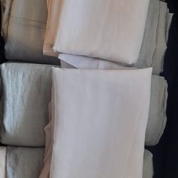 Sating Light Green Window  Blinds