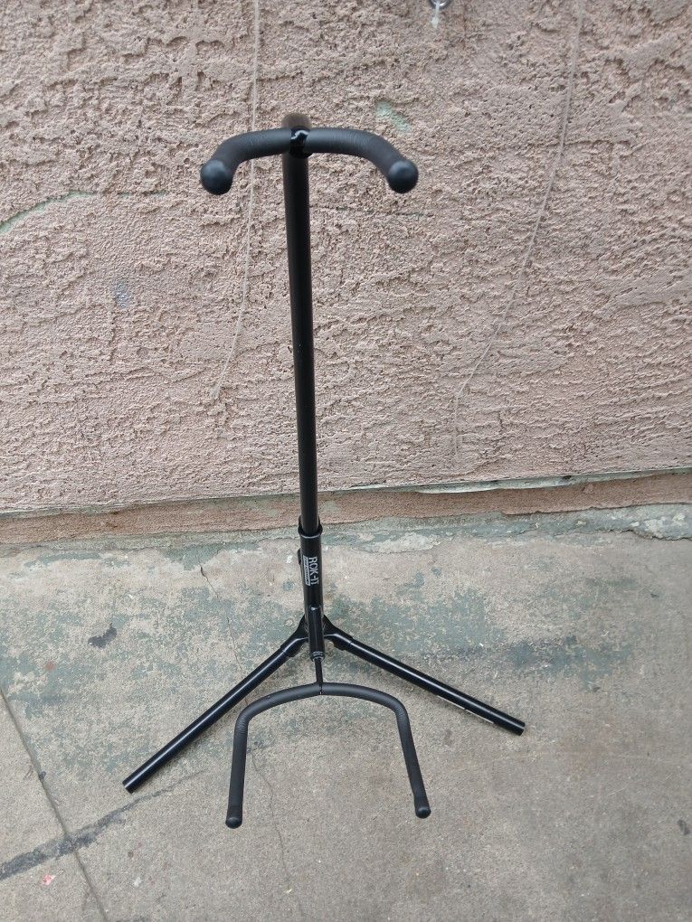 Guitar Stand