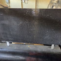 99 Infiniti Qx4 Ac Condensor