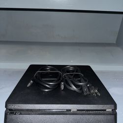 PS4 And Monitor 