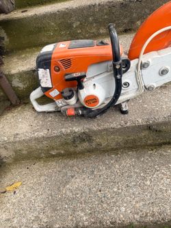 Concrete saw