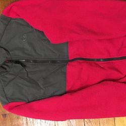 CHAMPION FLEECE SIZE 8-10 or 10-12 (don’t recall) great condition