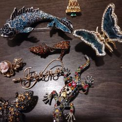 Brooches $5.50 For All