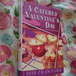 A Catered Valentine's Day by Isis Crawford (Paperback)