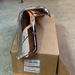 Left Rear End Chrome cap for 2016-2020 Tacoma