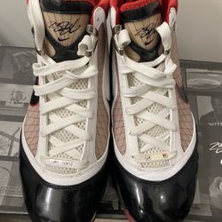 LeBron 7 Size 10.5