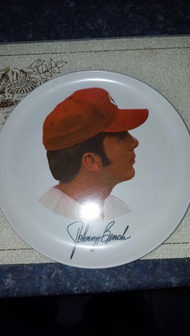 Johnny Bench Restaurant Kids Collector Plate