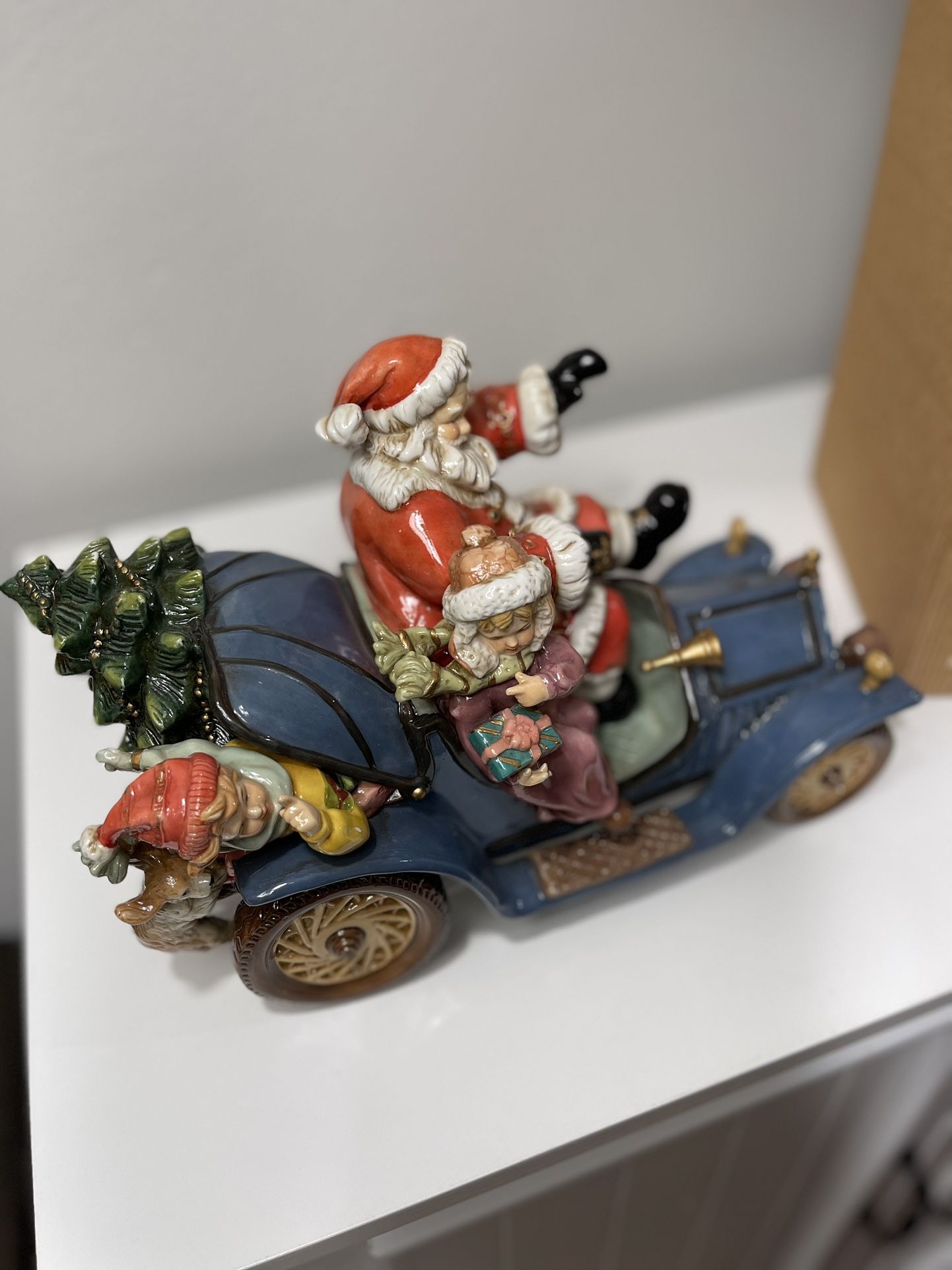 2003 Grandeur Noel Porcelain Santa Claus On Wheels Car Figurine Vintage Antique Classic Driving