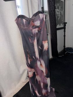 Fashion Nova maxi dress size m