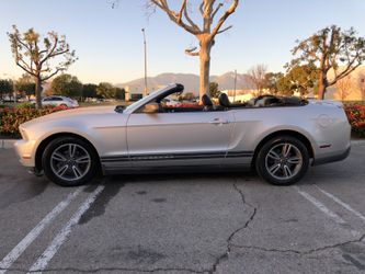 2010 Mustang Convertible
