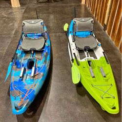 2 Like New Pedal Feelfree-Flash-Kayaks