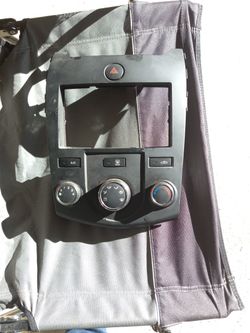 Control For AC And Hazard Lights For A Kia