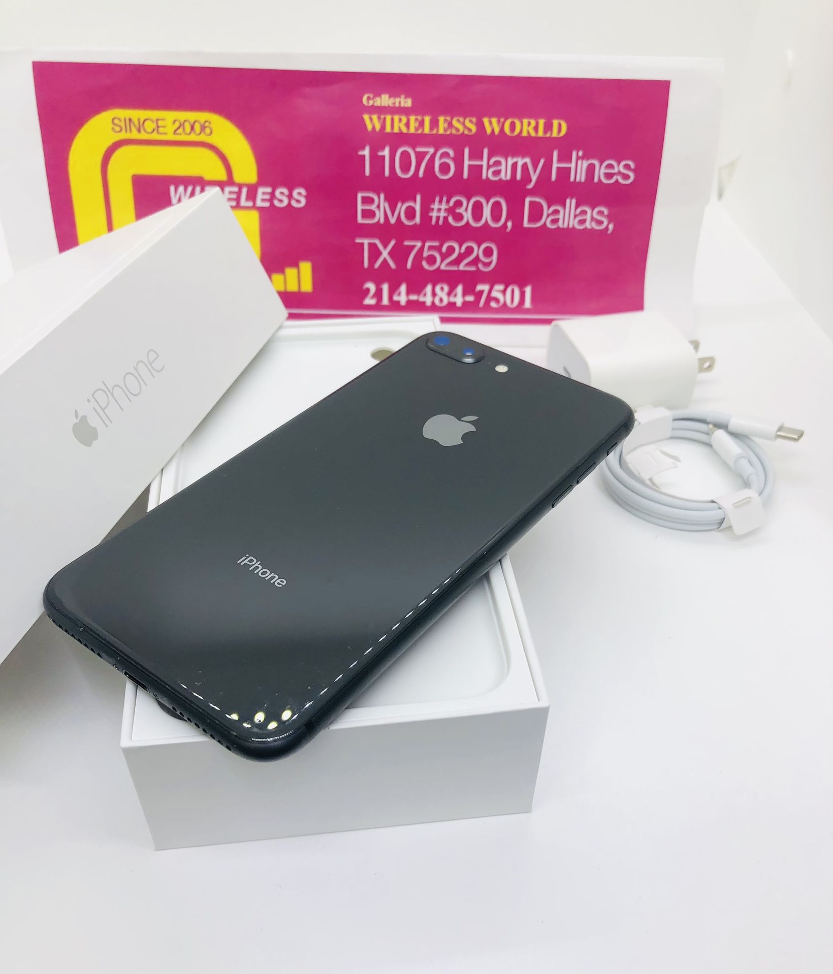 $150 iPhone 8 Plus Unlocked 64Gb 