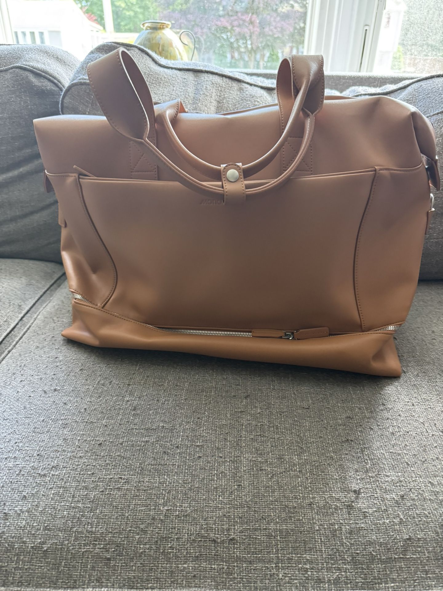 Monos Metro Weekender