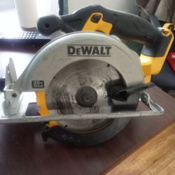 DeWalt Cordless Circular Saw