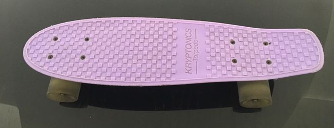 Kryptonics penny board in perfect condition