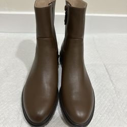 Stuart Weitzman Brown Leather Ankle Boots 6.5
