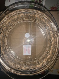 Shallow Glass Container