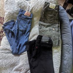 GENUINE LEVIS PANTS / SHORTS 