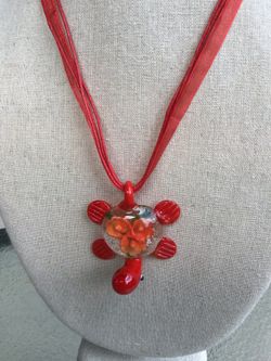 New Red Glass Turtle Pendant Necklace