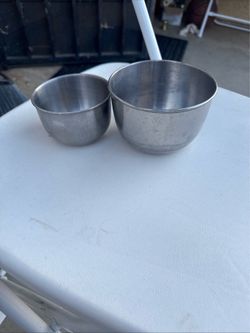 Set of 2 Stainless Steel Bowls